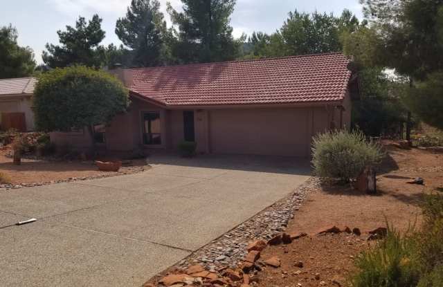 VILLAGE OF OAK CREEK photos photos