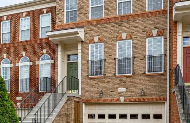 22050 DILWORTH SQ photos photos