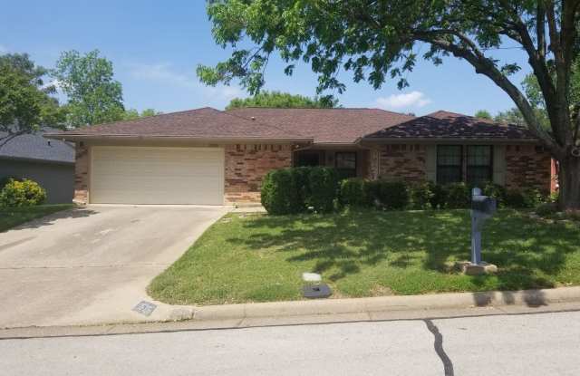 2515 Blue Quail Drive - 2515 Blue Quail Drive, Arlington, TX 76017
