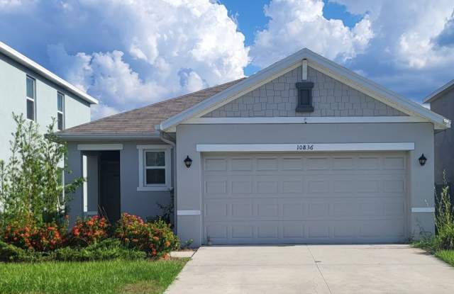 3 Bedroom / 2.5 Bath Home with a Fully Fenced Yard and Screened Lanai Located within the Waverly Village Community! photos photos 3 Bedroom / 2.5 Bath Home with a Fully Fenced Yard and Screened Lanai Located within the Waverly Village Community! photos photos