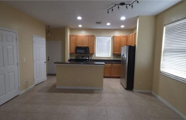 391 Shadow Lakes Drive Gallery 4