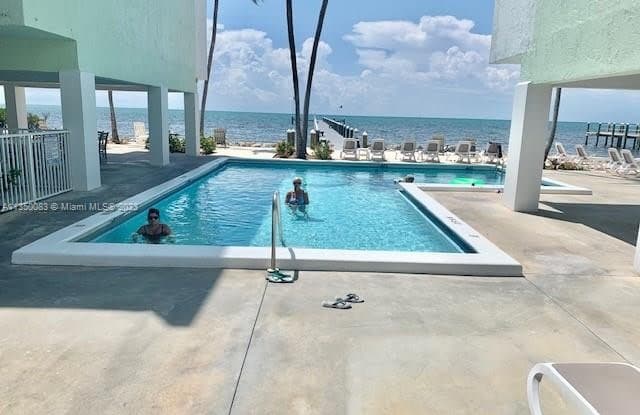 87455 Old Hwy - 87455 Old Highway, Islamorada, Village of Islands, FL 33036