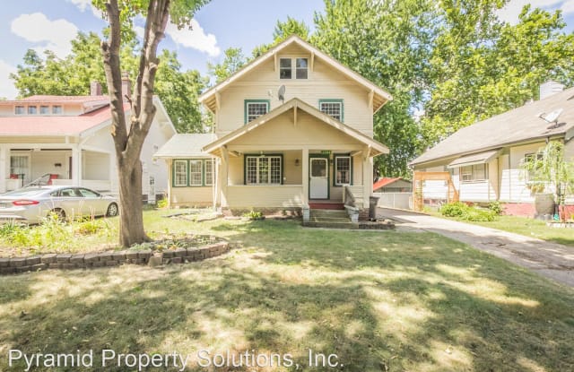 1904 York St - 1904 York Street, Des Moines, IA 50316