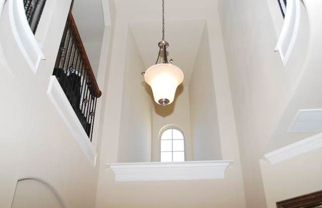 7025 Benjamin Way Gallery 2
