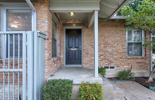 6617 Del Norte Lane Gallery 2