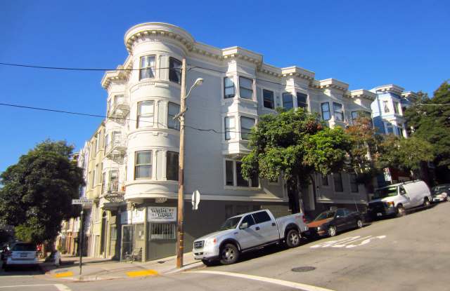 401 Steiner Street Gallery 2