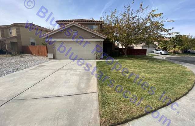 JUST LISTED!!! photos photos