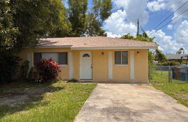 3982 Manassas Court - 3982 Manassas Court, Lee County, FL 33905