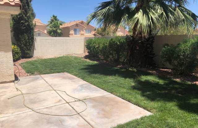 1624 DESERT CANYON CT Gallery 2