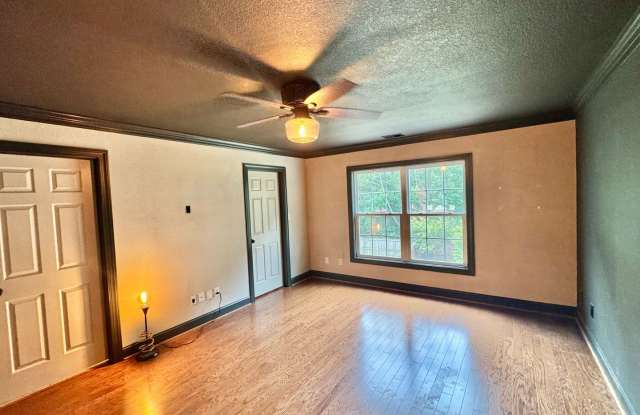 3-Bedroom Townhouse in Virginia Beach Gallery 3