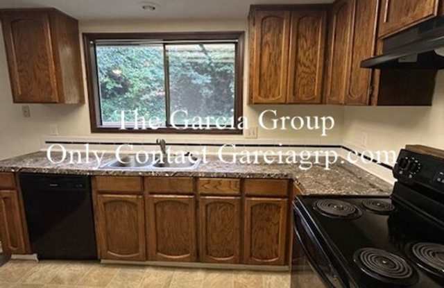 17949 SE Arista Dr. Gallery 3