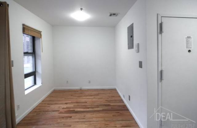119 Leonard Street Gallery 3
