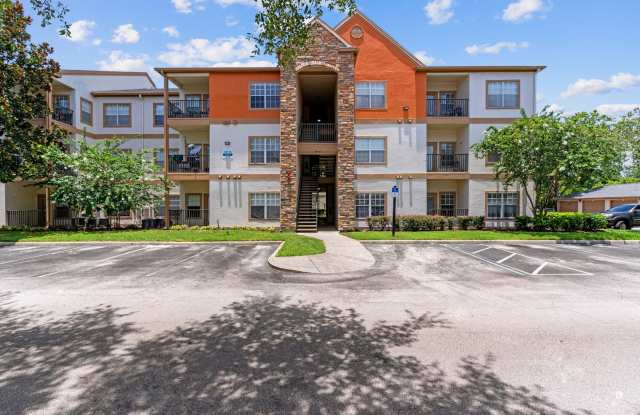 The Monaco at Waterford Lakes Gallery 2