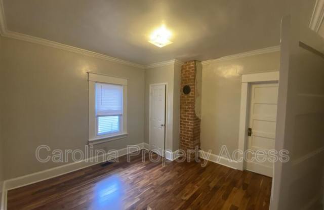 401 Sunset Drive Gallery 4