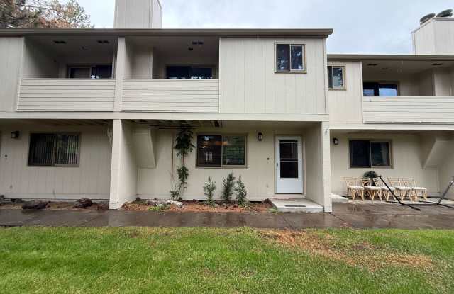 2 Bed/2.5 Bath Townhome with Garage, Pool and Tennis Court photos photos