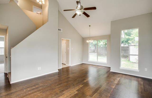 6825 Prairie Hill Road N Gallery 4
