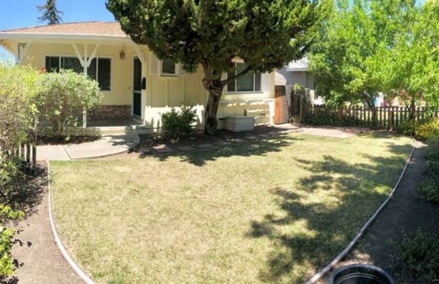 953 Fifteenth Avenue - 953 15th Avenue, Redwood City, CA 94063