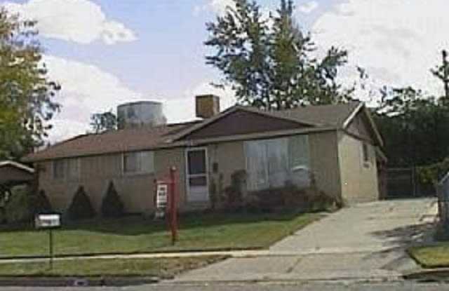 Great Brick Rambler for Rent in Washington Terrace photos photos