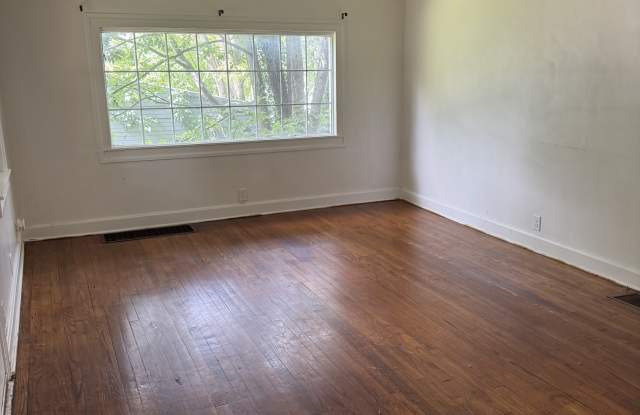 2517 Lafayette Circle Gallery 2