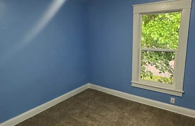 House ready rent! photos photos
