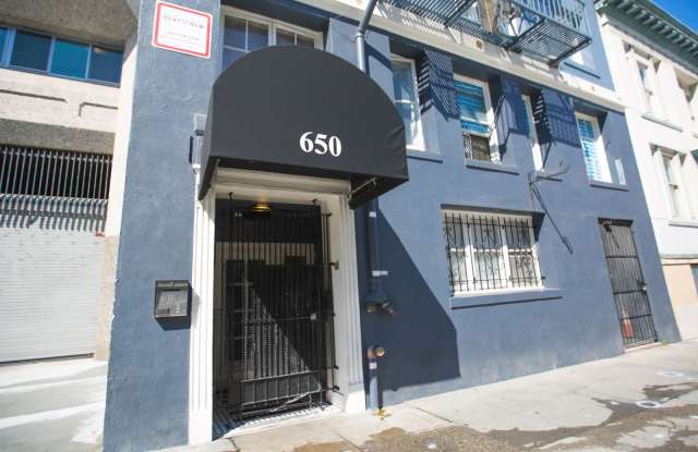 650 ELLIS Apartments Gallery 2