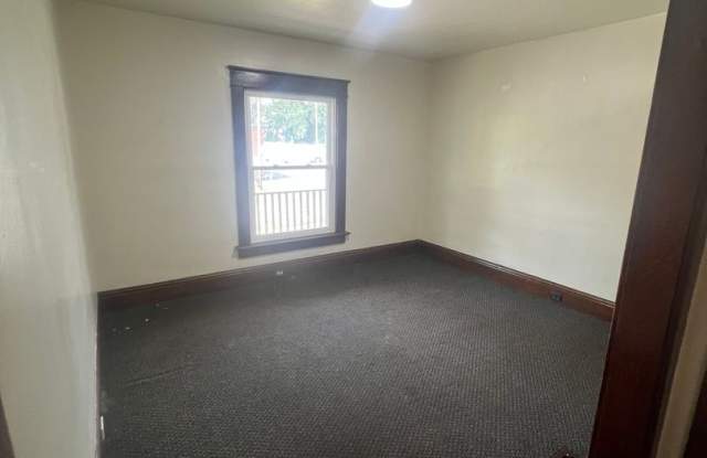X-Large 4 Bedroom House photos photos