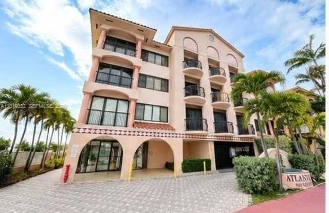 8816 Collins Ave photos photos