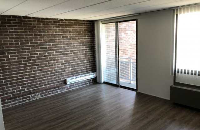 1622 Worcester Rd. Gallery 2