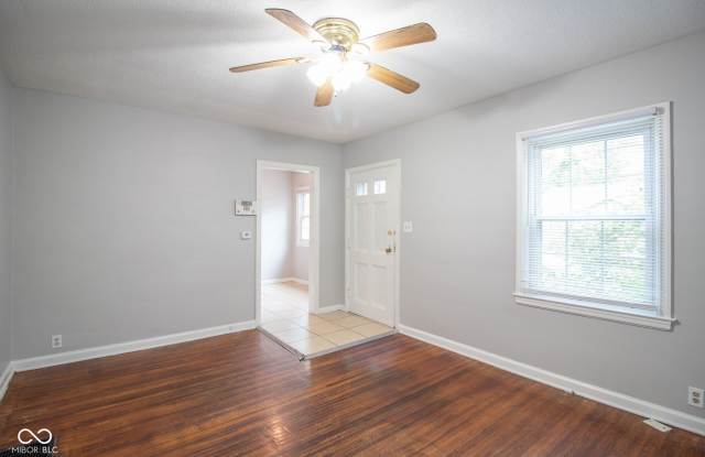 4646 Caroline Avenue Gallery 2