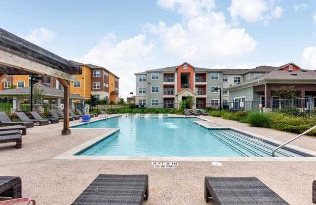Heights on Parmer I photos photos