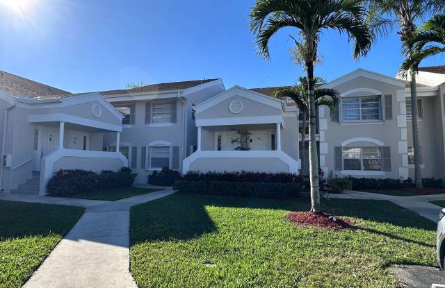 2246 Southeast 27th Drive photos photos