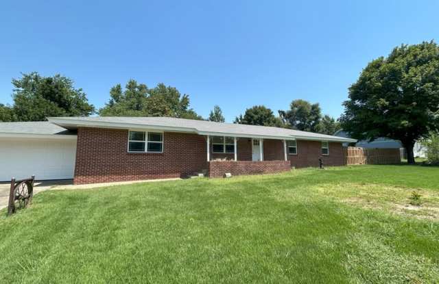 210 Sanders Avenue photos photos
