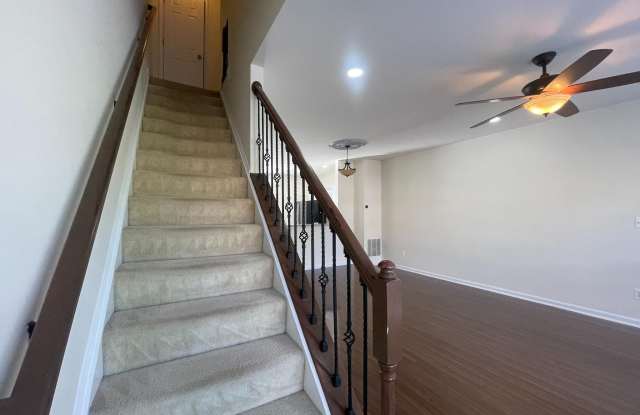 24673 NETTLE MILL Square Gallery 4