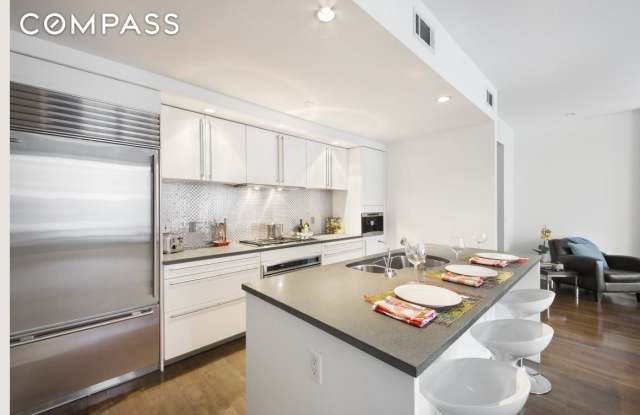 206 East 73rd Street Gallery 3