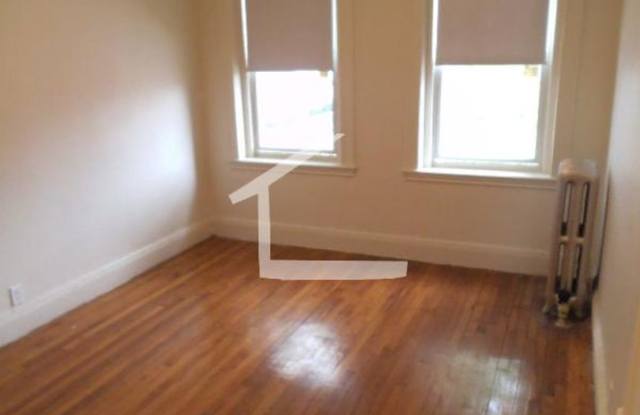 Gorgeous Allston 1 Bed Available 9/1/26 Gallery 4