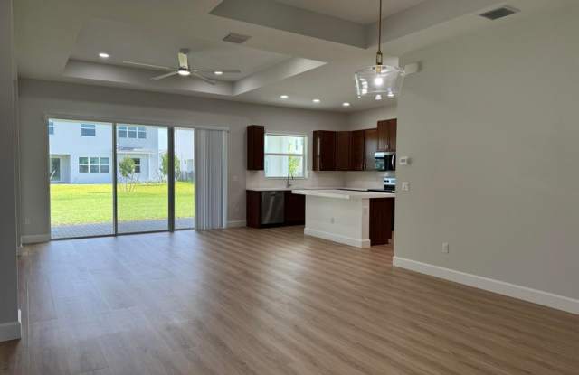14212 Spruce Pine Drive Gallery 3