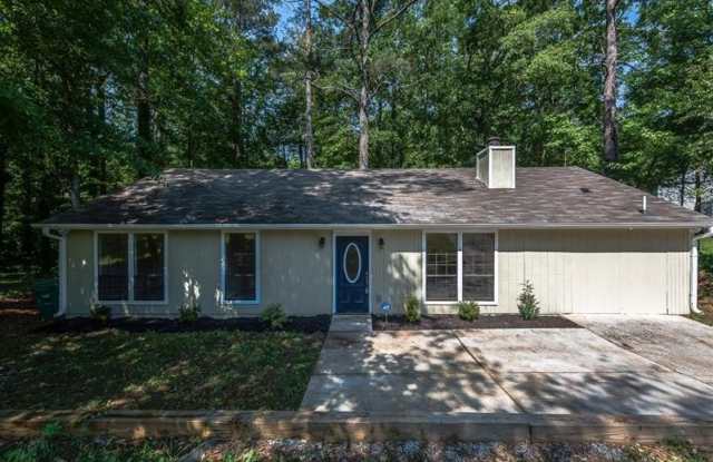 819 Hemingway Road - 819 Hemingway Road, DeKalb County, GA 30088