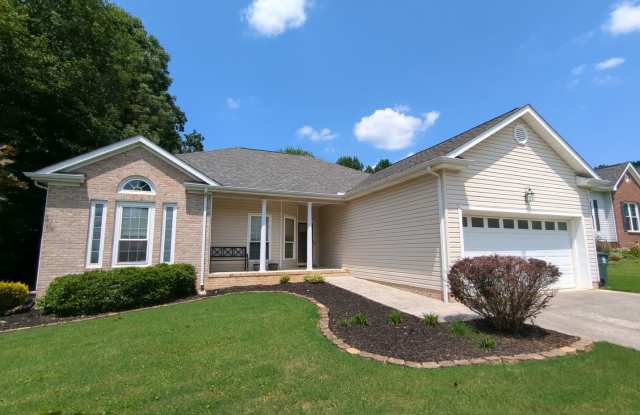 Nice Neighborhood in East Brainerd - 8597 Flowerdale Drive, Chattanooga, TN 37421