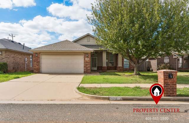 *Available Now*Updated Edmond Home with Cozy Fireplace & Spacious Backyard Gallery 1