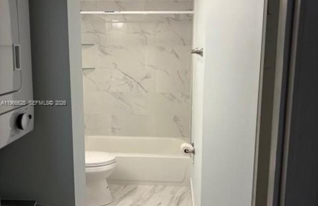 15539 N Miami Lakeway N photos photos