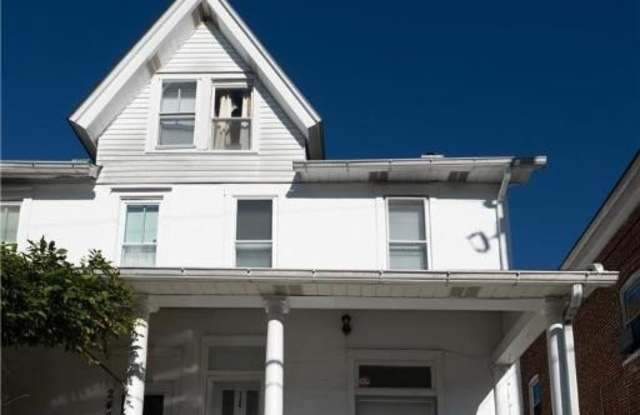 2409 S 5th Street photos photos