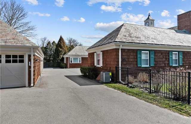 26 Phelps Road Gallery 2