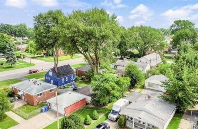 8676 Robindale Avenue Gallery 3