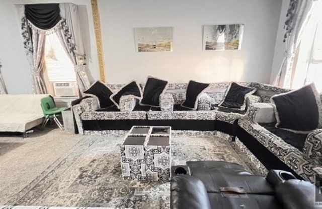 798 MILLER AVENUE Gallery 2