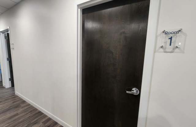 11495 SUNSET HILLS Road Gallery 3