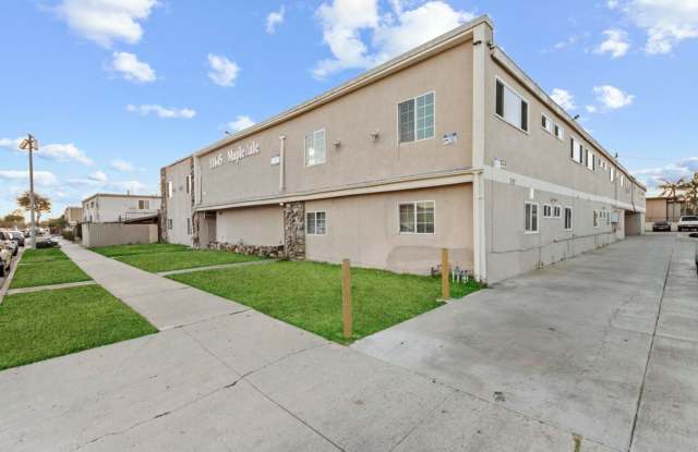 Unit 9 – Renovated 3 Bed / 1 Bath | 904 Sq Ft | Turnkey  Move-In Ready photos photos