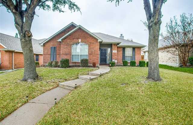 11348 Lockshire Drive Gallery 2
