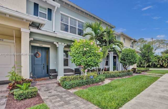 5060 Eucalyptus Dr photos photos