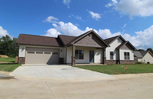 NEWER 3 bedroom, 2 bath home FOR LEASE - $1650 Gallery 1