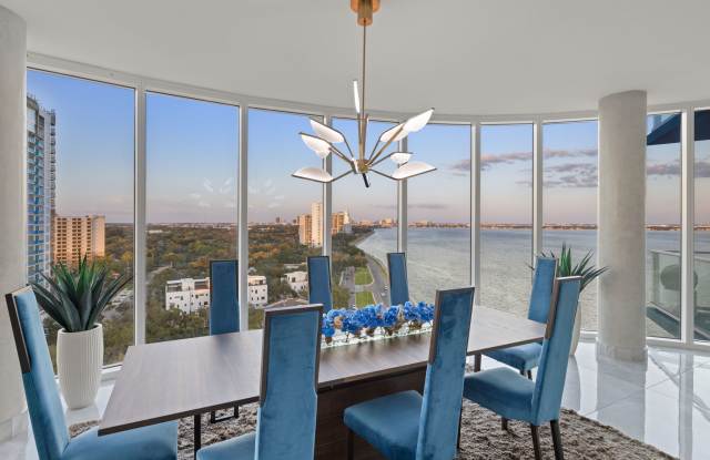 2900 West Bay to Bay Boulevard - 1403 photos photos